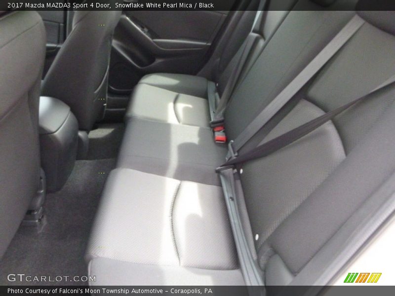 Snowflake White Pearl Mica / Black 2017 Mazda MAZDA3 Sport 4 Door
