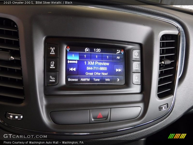 Billet Silver Metallic / Black 2015 Chrysler 200 S