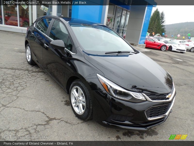 Mosaic Black Metallic / Jet Black 2017 Chevrolet Cruze LT