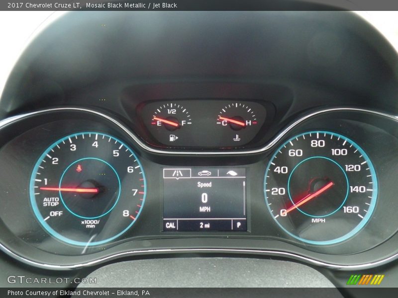 Mosaic Black Metallic / Jet Black 2017 Chevrolet Cruze LT