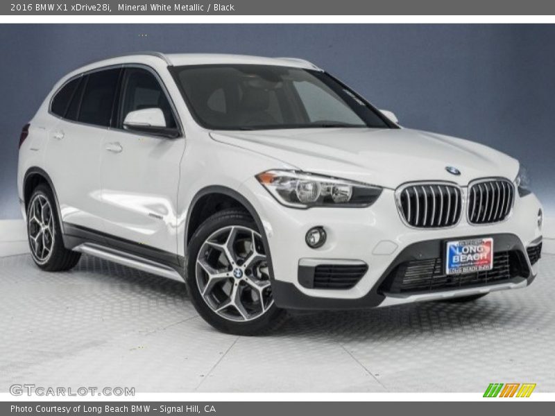 Mineral White Metallic / Black 2016 BMW X1 xDrive28i