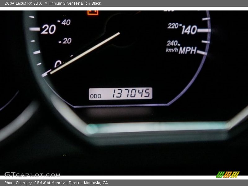 Millinnium Silver Metallic / Black 2004 Lexus RX 330