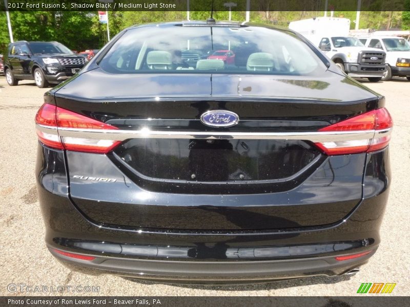 Shadow Black / Medium Light Stone 2017 Ford Fusion S