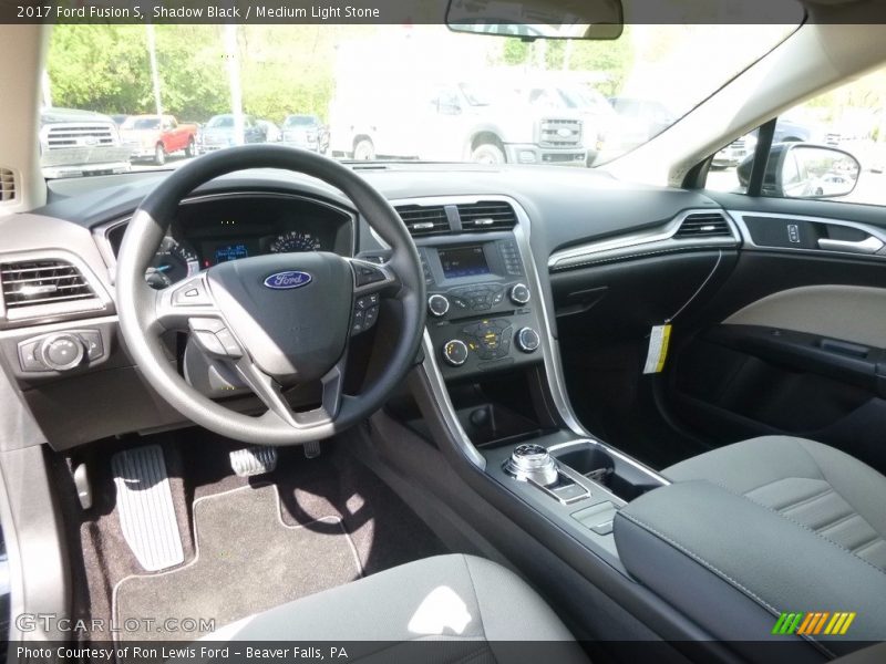 Shadow Black / Medium Light Stone 2017 Ford Fusion S