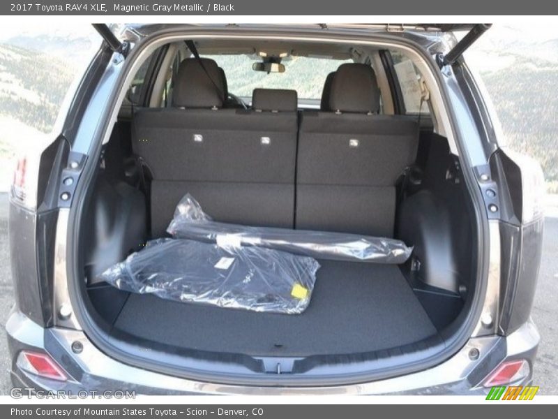 Magnetic Gray Metallic / Black 2017 Toyota RAV4 XLE