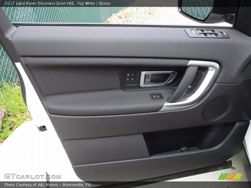 Fuji White / Ebony 2017 Land Rover Discovery Sport HSE