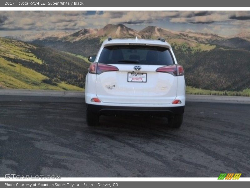 Super White / Black 2017 Toyota RAV4 LE