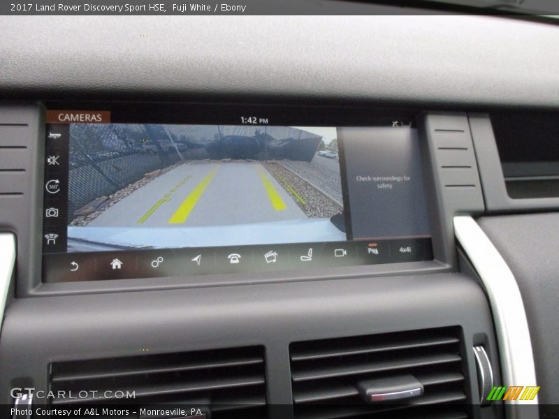 Fuji White / Ebony 2017 Land Rover Discovery Sport HSE