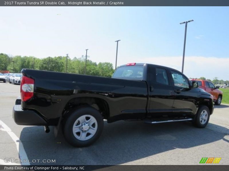 Midnight Black Metallic / Graphite 2017 Toyota Tundra SR Double Cab