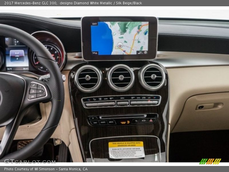 designo Diamond White Metallic / Silk Beige/Black 2017 Mercedes-Benz GLC 300