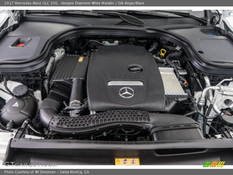 designo Diamond White Metallic / Silk Beige/Black 2017 Mercedes-Benz GLC 300