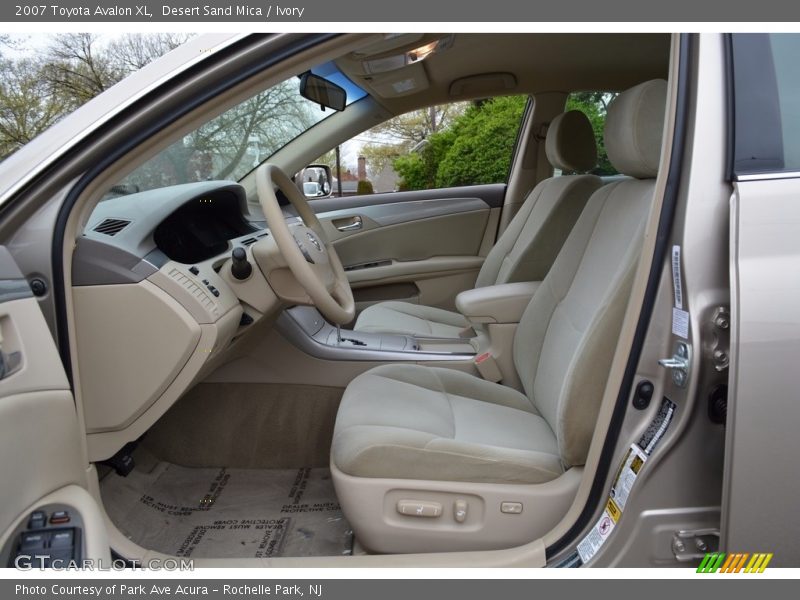 Desert Sand Mica / Ivory 2007 Toyota Avalon XL