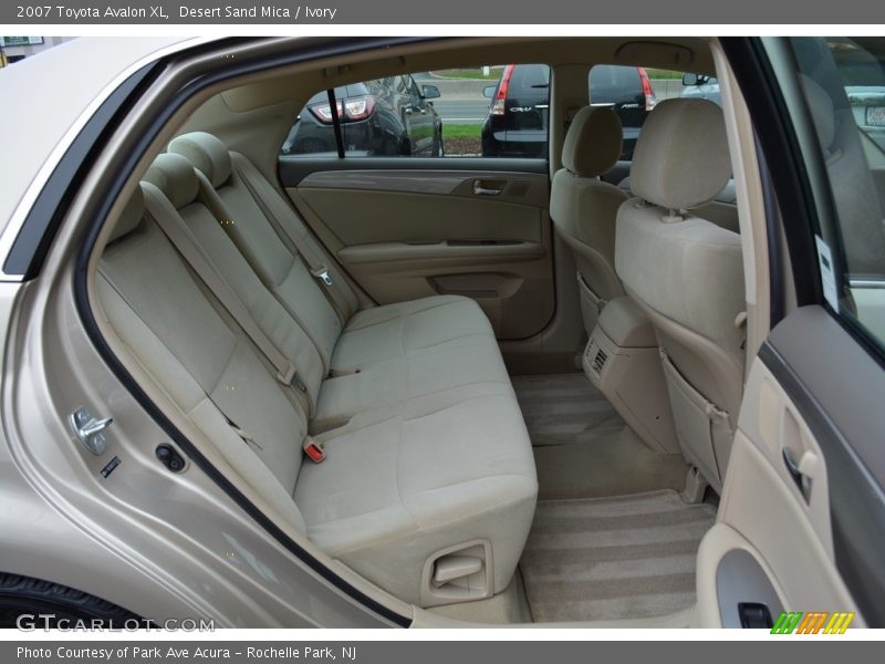 Desert Sand Mica / Ivory 2007 Toyota Avalon XL