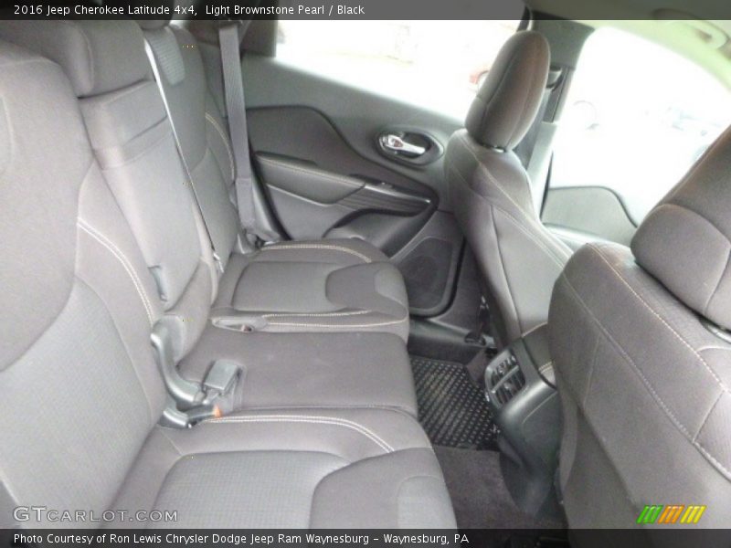 Light Brownstone Pearl / Black 2016 Jeep Cherokee Latitude 4x4
