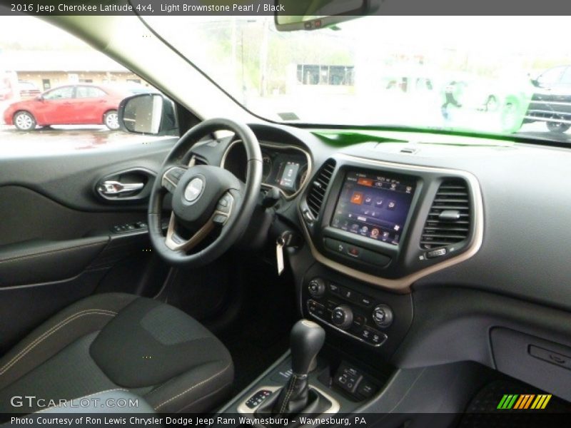 Light Brownstone Pearl / Black 2016 Jeep Cherokee Latitude 4x4