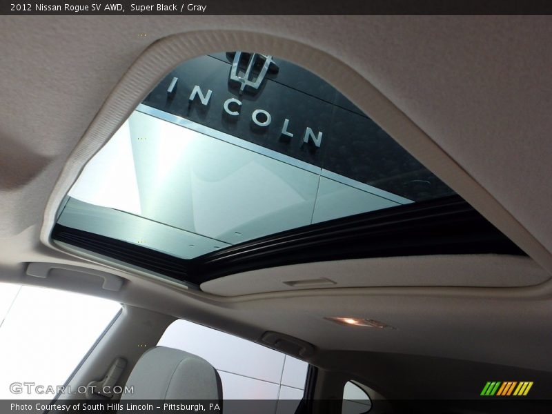 Super Black / Gray 2012 Nissan Rogue SV AWD