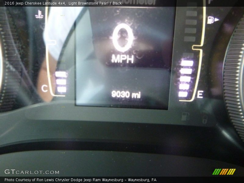 Light Brownstone Pearl / Black 2016 Jeep Cherokee Latitude 4x4