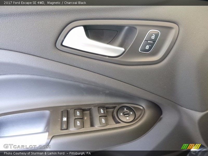 Magnetic / Charcoal Black 2017 Ford Escape SE 4WD
