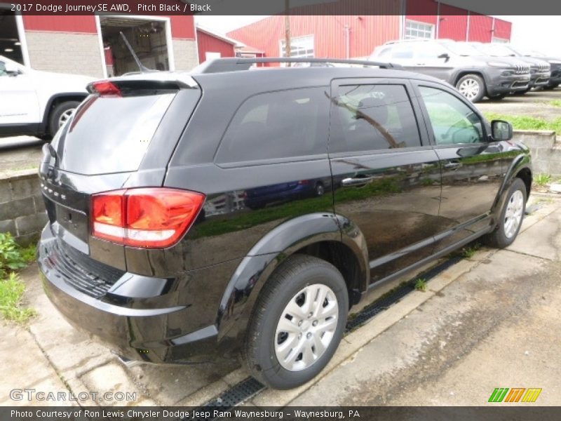 Pitch Black / Black 2017 Dodge Journey SE AWD