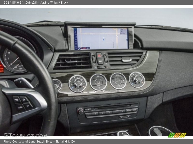 Alpine White / Black 2014 BMW Z4 sDrive28i