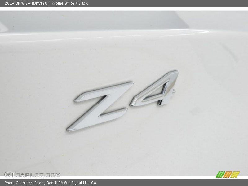Alpine White / Black 2014 BMW Z4 sDrive28i