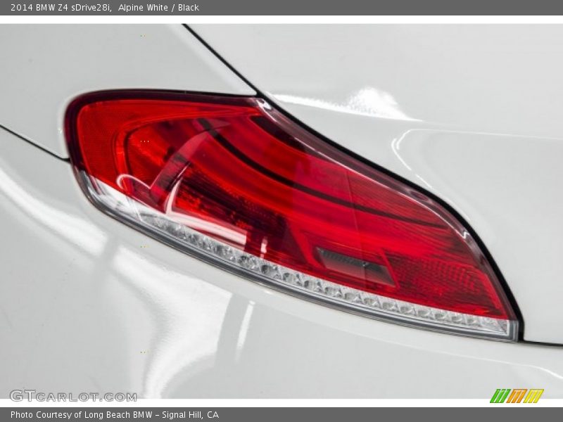 Alpine White / Black 2014 BMW Z4 sDrive28i