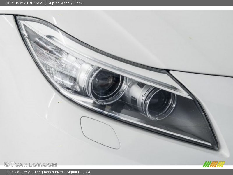 Alpine White / Black 2014 BMW Z4 sDrive28i