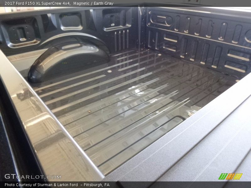 Magnetic / Earth Gray 2017 Ford F150 XL SuperCrew 4x4