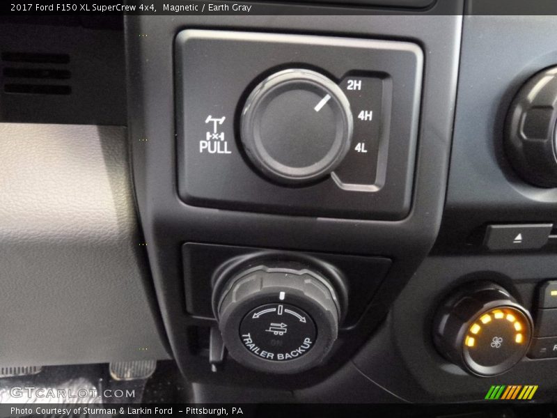 Magnetic / Earth Gray 2017 Ford F150 XL SuperCrew 4x4