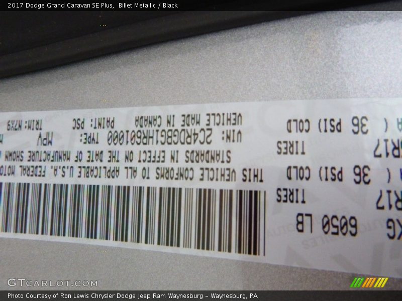 Billet Metallic / Black 2017 Dodge Grand Caravan SE Plus