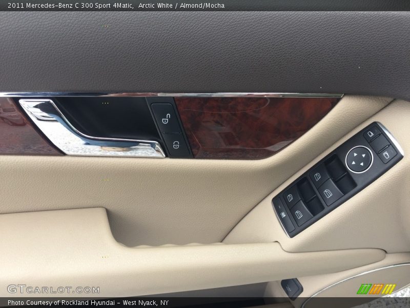Arctic White / Almond/Mocha 2011 Mercedes-Benz C 300 Sport 4Matic