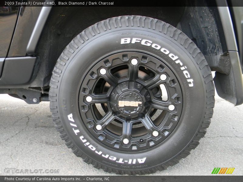 Black Diamond / Dark Charcoal 2009 Toyota FJ Cruiser 4WD