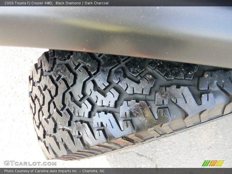 Black Diamond / Dark Charcoal 2009 Toyota FJ Cruiser 4WD