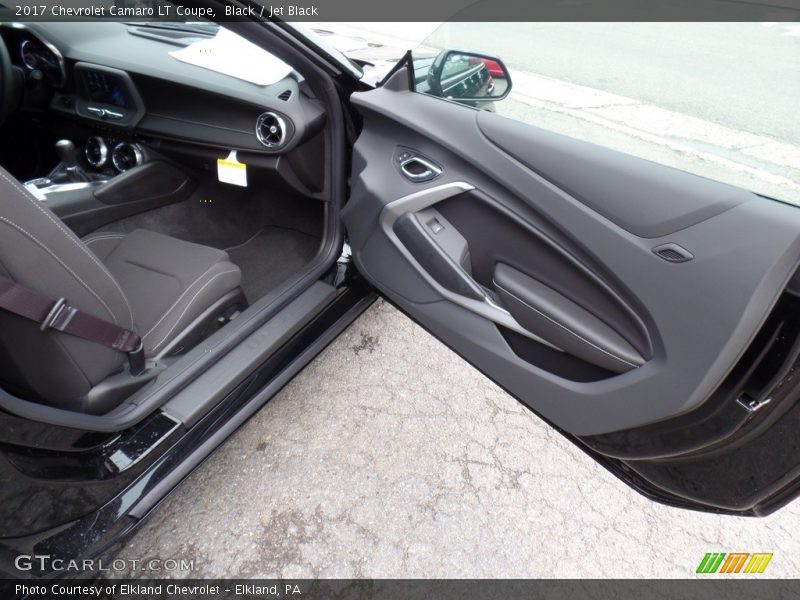 Black / Jet Black 2017 Chevrolet Camaro LT Coupe