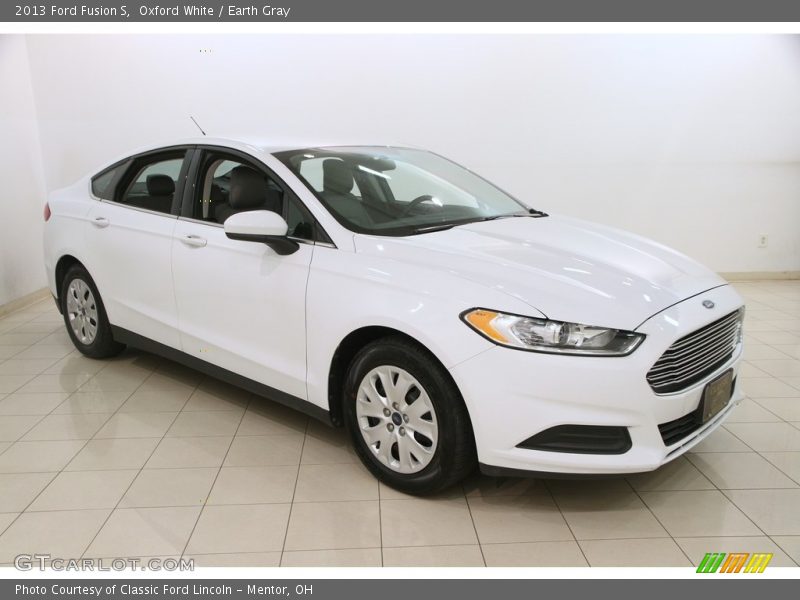 Oxford White / Earth Gray 2013 Ford Fusion S