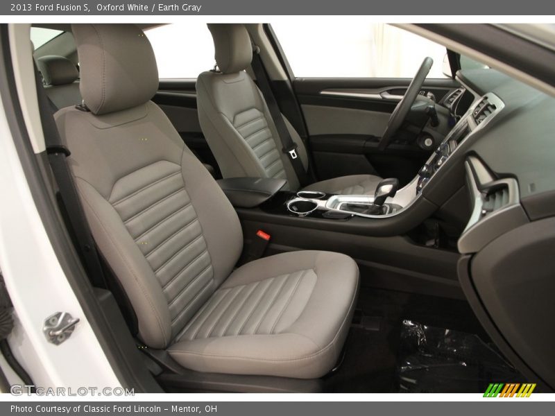 Oxford White / Earth Gray 2013 Ford Fusion S