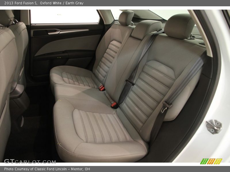 Oxford White / Earth Gray 2013 Ford Fusion S