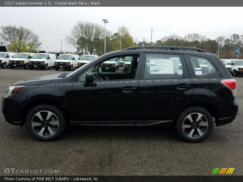 Crystal Black Silica / Black 2017 Subaru Forester 2.5i