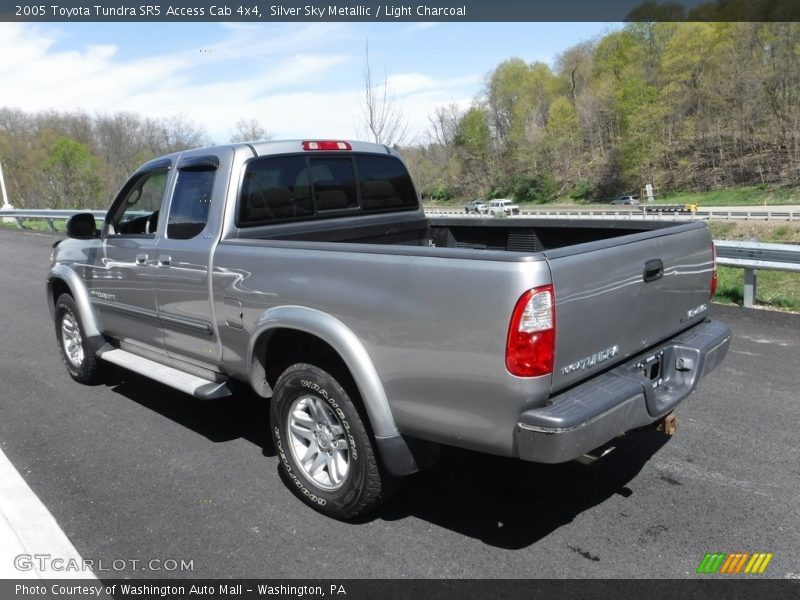 Silver Sky Metallic / Light Charcoal 2005 Toyota Tundra SR5 Access Cab 4x4