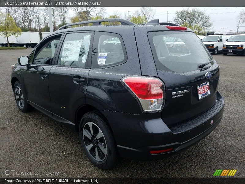 Dark Gray Metallic / Gray 2017 Subaru Forester 2.5i