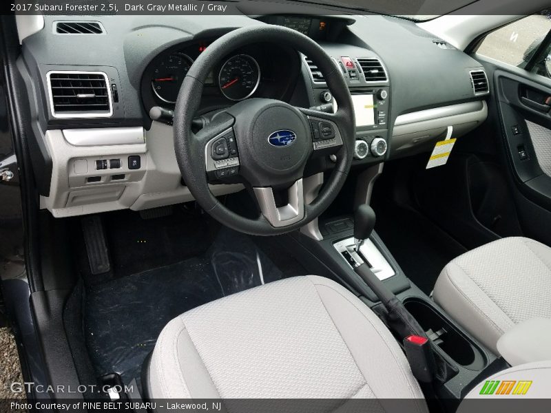 Dark Gray Metallic / Gray 2017 Subaru Forester 2.5i