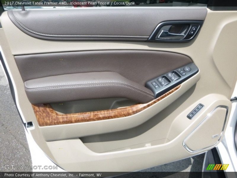 Iridescent Pearl Tricoat / Cocoa/Dune 2017 Chevrolet Tahoe Premier 4WD