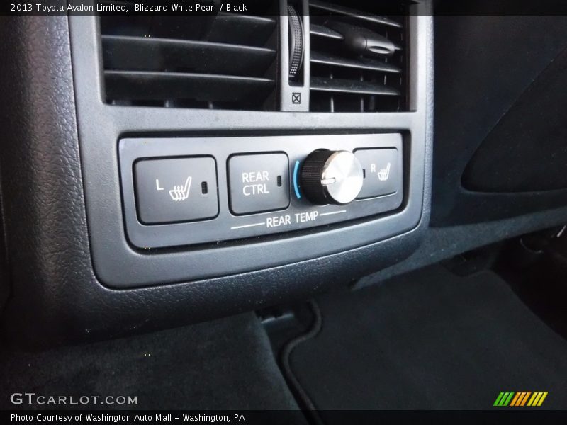 Blizzard White Pearl / Black 2013 Toyota Avalon Limited