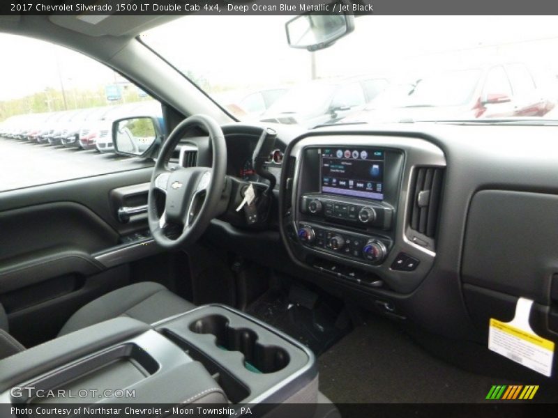 Deep Ocean Blue Metallic / Jet Black 2017 Chevrolet Silverado 1500 LT Double Cab 4x4