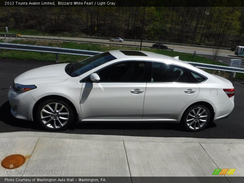 Blizzard White Pearl / Light Gray 2013 Toyota Avalon Limited
