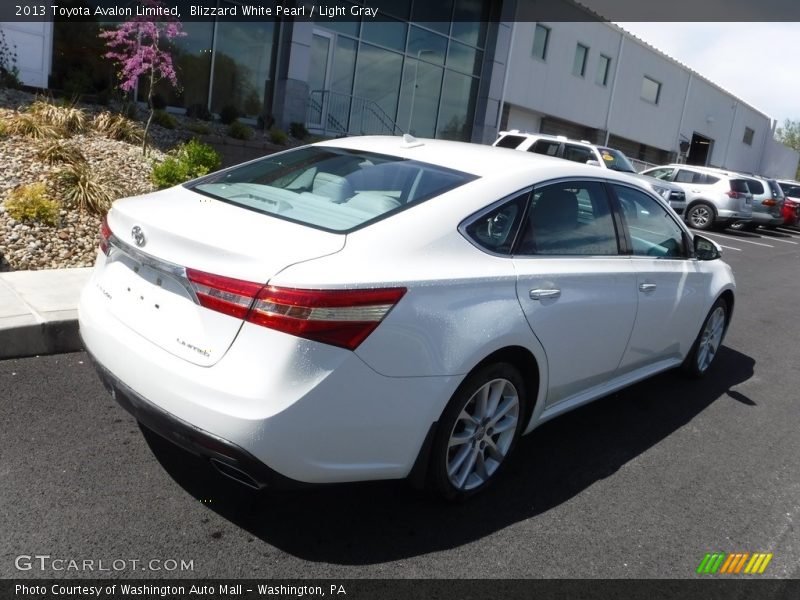 Blizzard White Pearl / Light Gray 2013 Toyota Avalon Limited