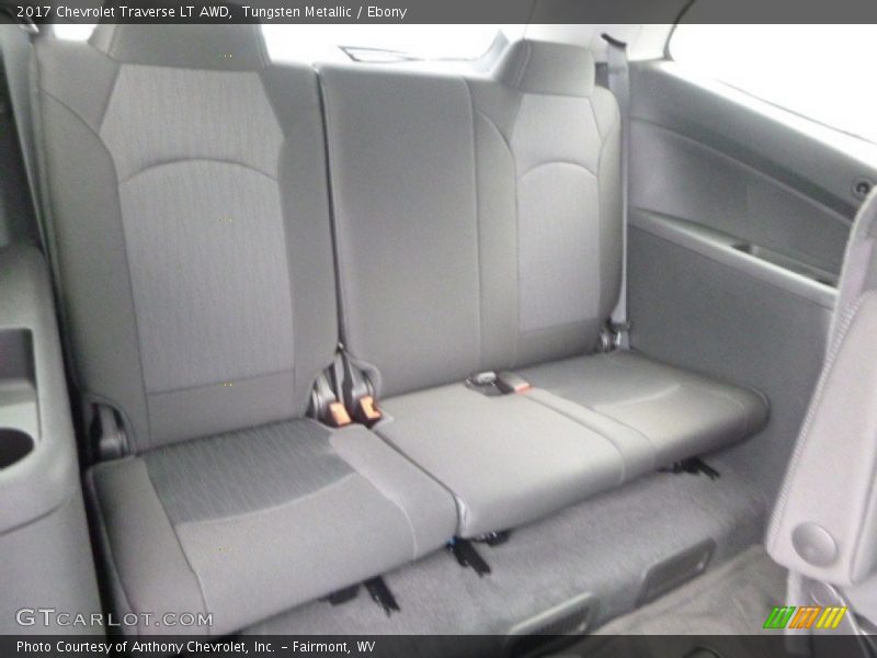 Tungsten Metallic / Ebony 2017 Chevrolet Traverse LT AWD