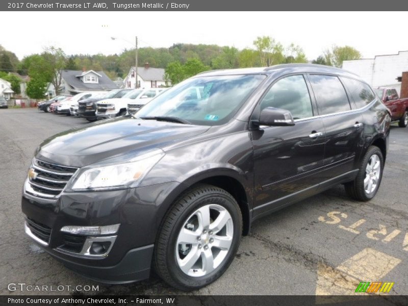 Tungsten Metallic / Ebony 2017 Chevrolet Traverse LT AWD