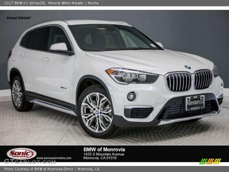 Mineral White Metallic / Mocha 2017 BMW X1 sDrive28i