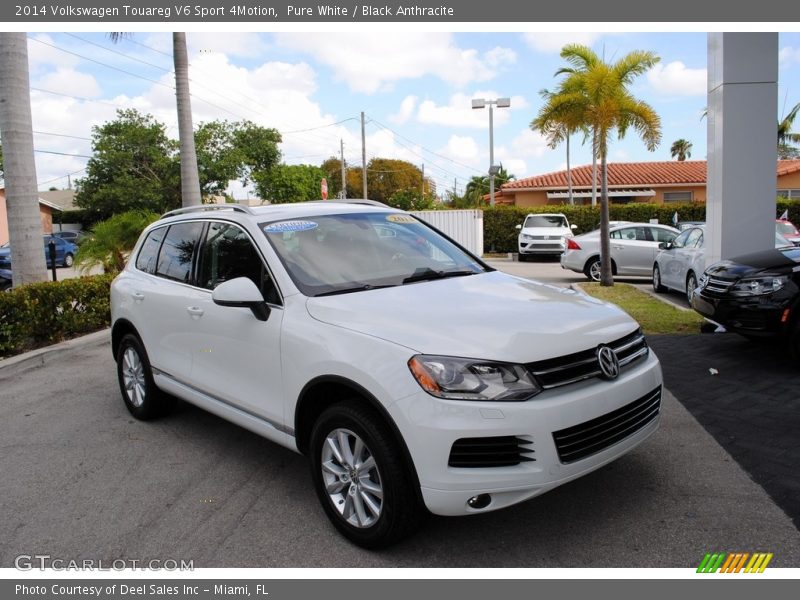 Pure White / Black Anthracite 2014 Volkswagen Touareg V6 Sport 4Motion